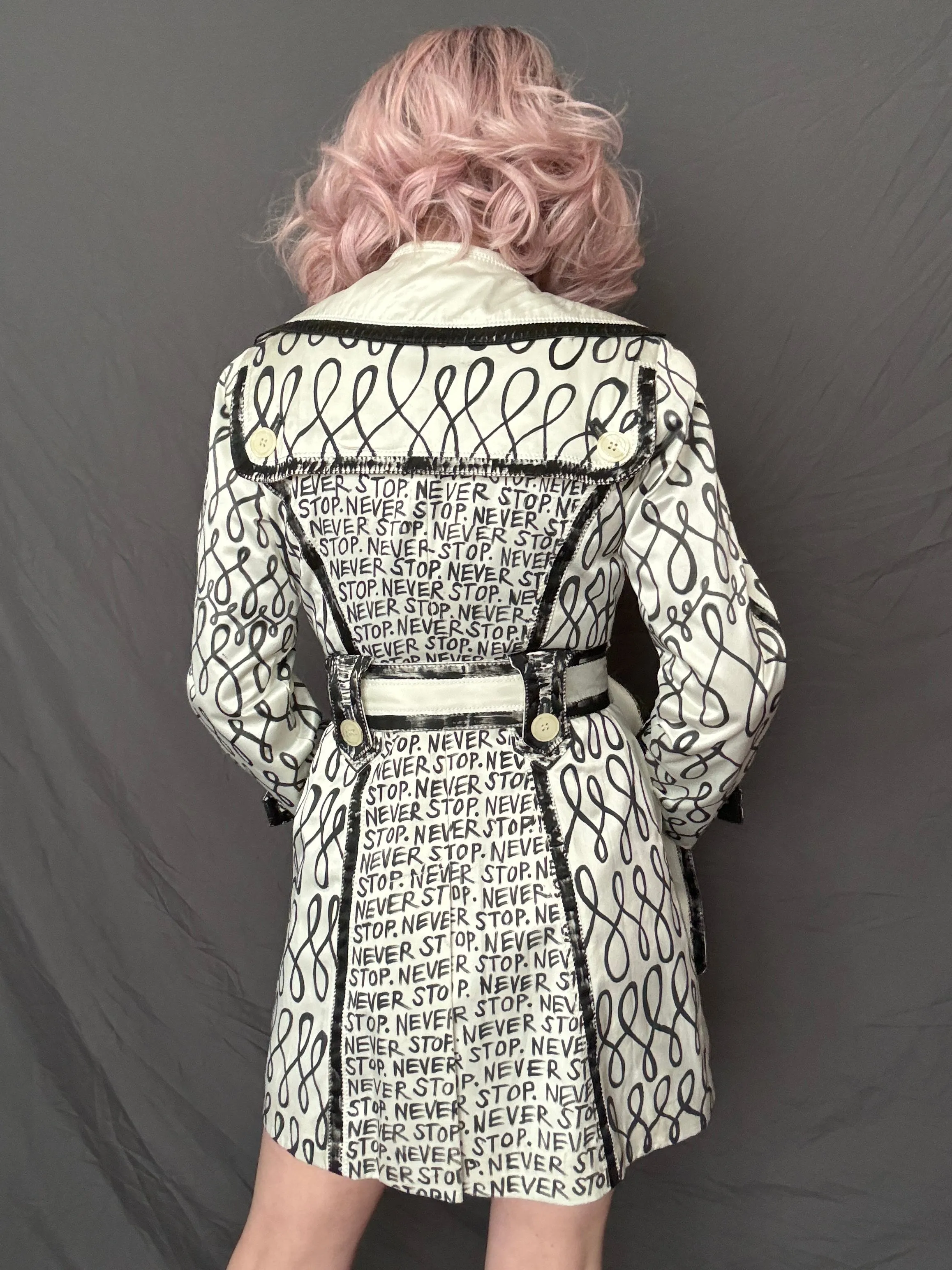 NEVER STOP Womens Ivory Trench Coat, X-Small