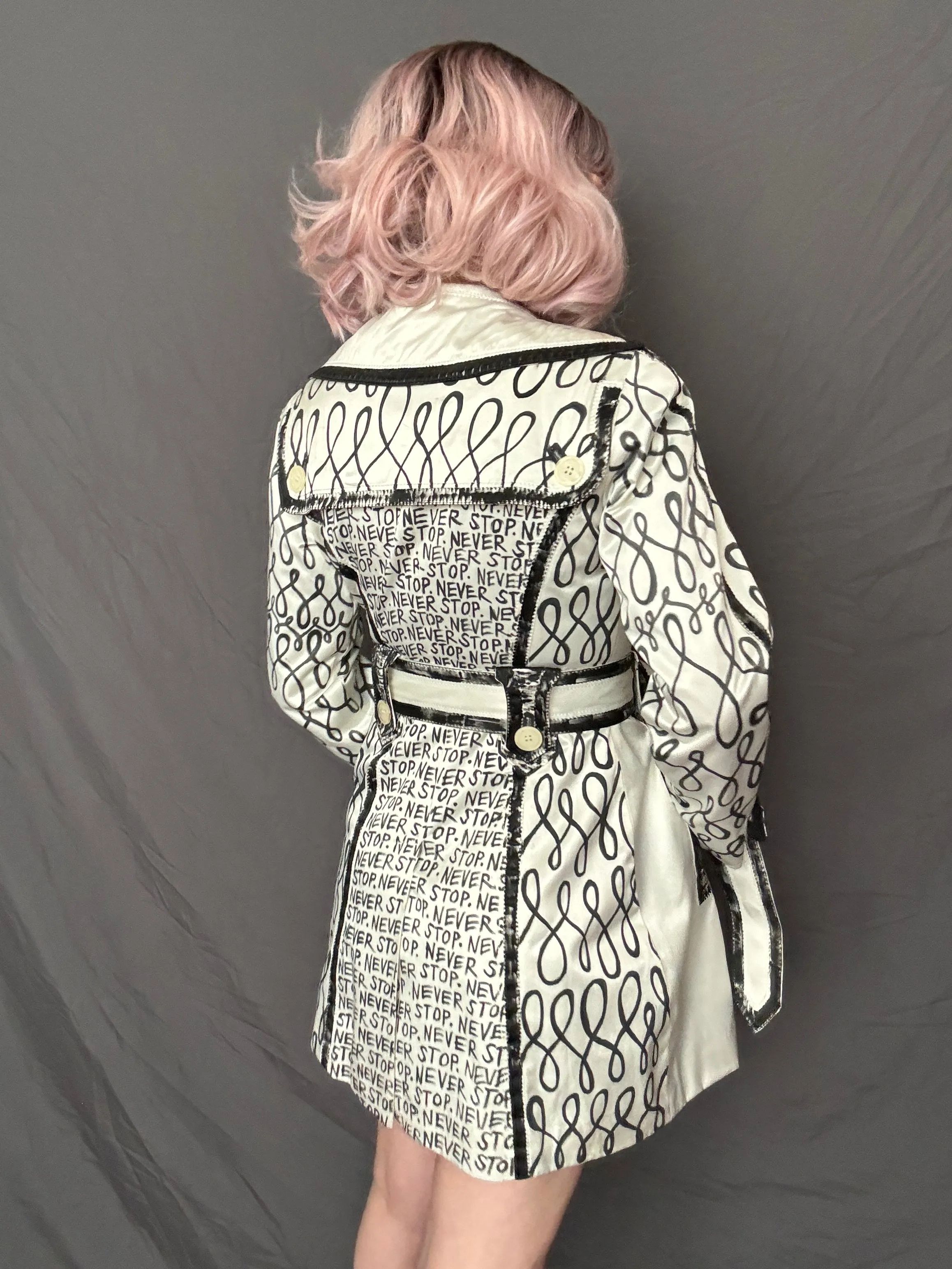 NEVER STOP Womens Ivory Trench Coat, X-Small