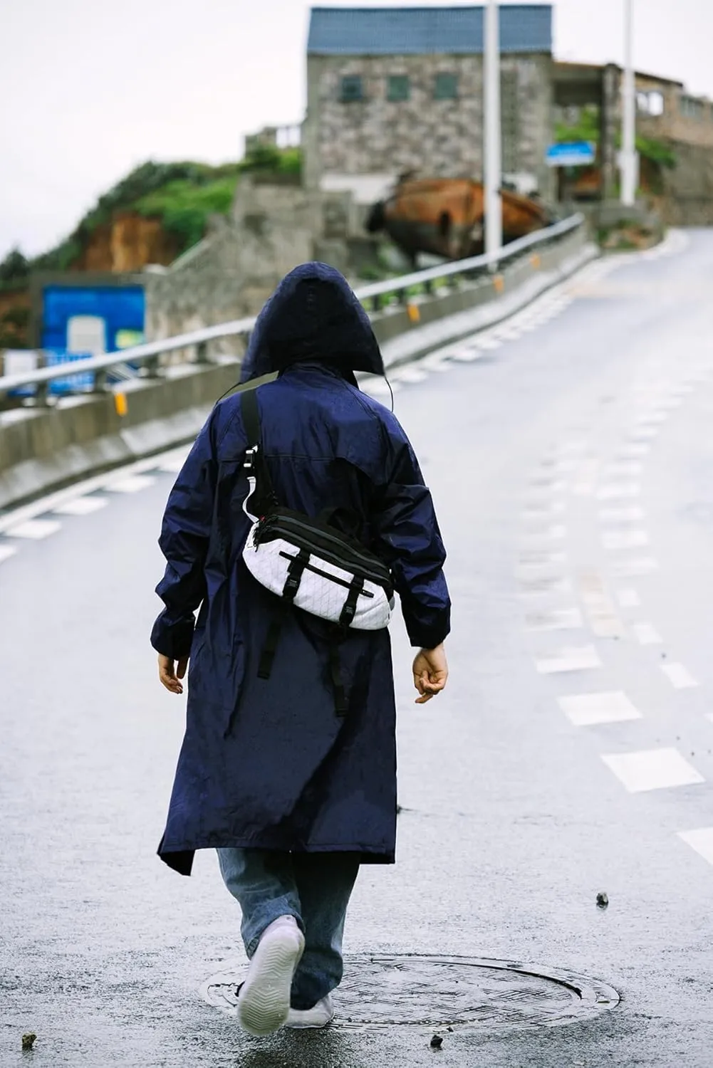 Raincoat for Men Waterproof Long Rain Jacket with Stowable Hood Lightweight Rain Gear Poncho for Unisex