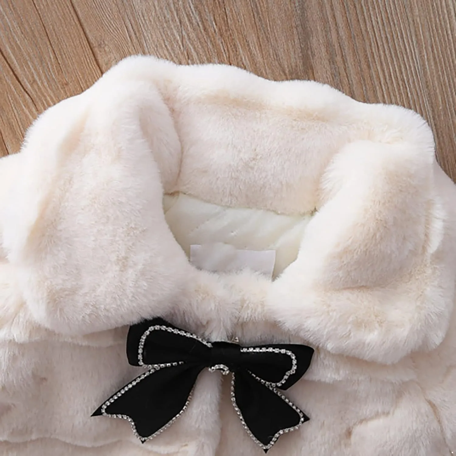 Yartina Newborn Infant Baby Girls Faux Fur Coat Winter Thick Jacket Cape Cloak Poncho 0-3 Years