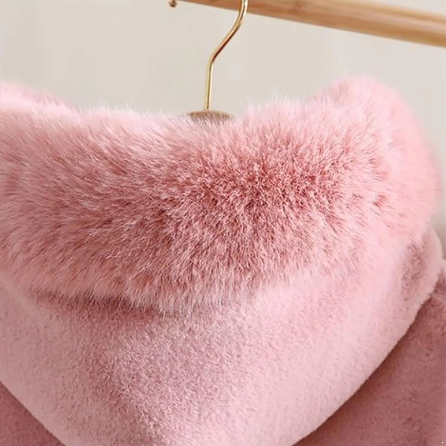Yartina Newborn Infant Baby Girls Faux Fur Coat Winter Thick Jacket Cape Cloak Poncho 0-3 Years